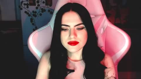 Sophie  online show from January 25, 2025, 2:25 pm