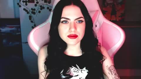 Sophie  online show from January 26, 2025, 11:39 am