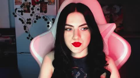 Sophie  online show from January 31, 2025, 10:42 am