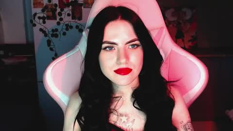 Sophie  online show from January 31, 2025, 4:48 pm