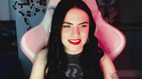 Sophie  online show from February 27, 2025, 10:48 am