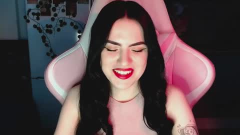 Sophie  online show from February 27, 2025, 1:49 pm