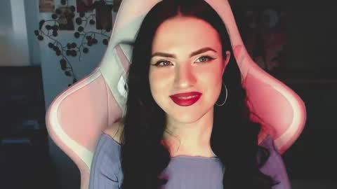 Sophie  online show from March 9, 2025, 1:48 pm