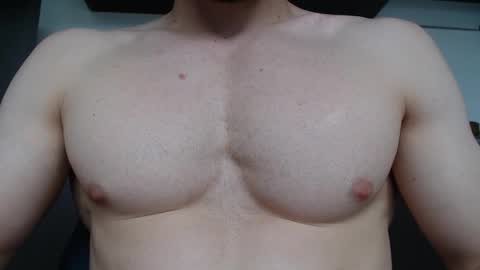 Snapshot of rocky_muscle chatting on November 25, 2025, 3:34 pm rocky muscle online show from November 25, 2025, 3:34 pm