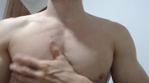 rocky muscle online show from March 15, 2026, 7:42 pm