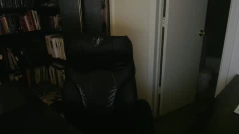 rockydanger online show from October 9, 2025, 7:17 am