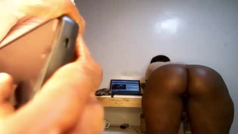 Berry online show from October 7, 2025, 5:15 am