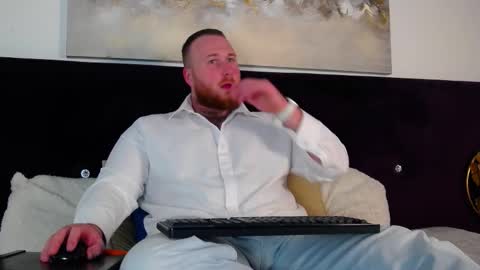 Roddy online show from December 3, 2025, 10:24 am