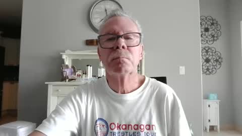 rodied online show from October 5, 2025, 6:39 pm