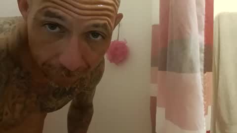 rodolfolucio online show from December 17, 2025, 12:49 am