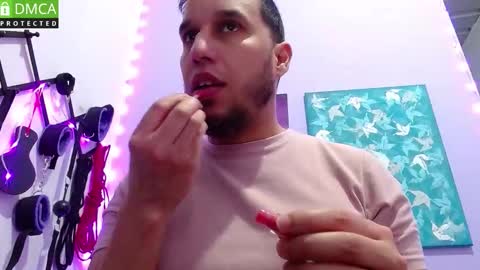 Snapshot of rodthiago chatting on September 13, 2025, 11:59 pm Thiago independent model online show from September 13, 2025, 11:59 pm