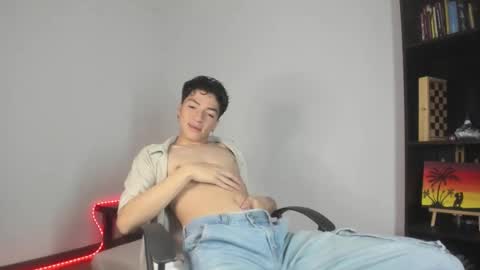 Snapshot of rofflust chatting on February 21, 2026, 1:50 am Roff Lust online show from February 21, 2026, 1:50 am