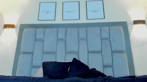 Snapshot of roger_wesley__ chatting on December 28, 2024, 4:41 am Roger Wesley online show from December 28, 2024, 4:41 am