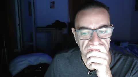 Snapshot of rogerrabbit2023 chatting on September 17, 2025, 10:11 pm rogerrabbit2023 online show from September 17, 2025, 10:11 pm