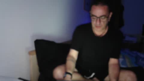 Snapshot of rogerrabbit2023 chatting on September 19, 2025, 11:27 pm rogerrabbit2023 online show from September 19, 2025, 11:27 pm