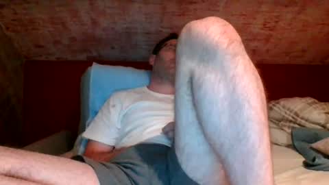 Snapshot of rogersand88 chatting on July 17, 2026, 10:14 pm rogersand88 online show from July 17, 2026, 10:14 pm
