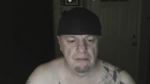 roinaz online show from December 26, 2024, 4:21 am