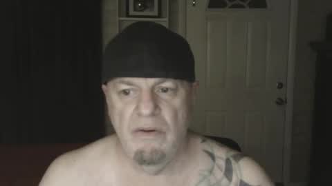 roinaz online show from January 8, 2025, 1:53 am