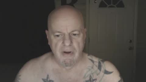 roinaz online show from April 17, 2026, 3:31 am