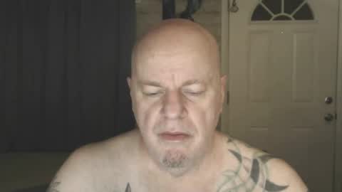 roinaz online show from July 7, 2026, 1:52 am