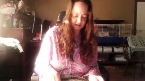 Snapshot of roisierios chatting on February 7, 2025, 1:32 pm Rosie Rios online show from February 7, 2025, 1:32 pm