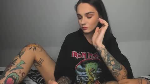 rokiinbaby online show from December 17, 2024, 8:43 pm