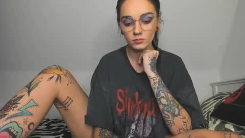 rokiinbaby online show from January 27, 2025, 8:39 pm