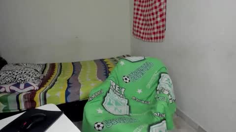 rolling_05 online show from March 19, 2026, 5:00 am