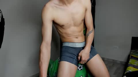 rolling_05 online show from March 24, 2026, 6:57 pm