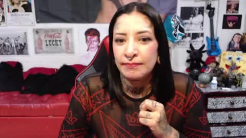 Snapshot of rollyderolandia666 chatting on March 8, 2025, 11:39 pm Rolly online show from March 8, 2025, 11:39 pm