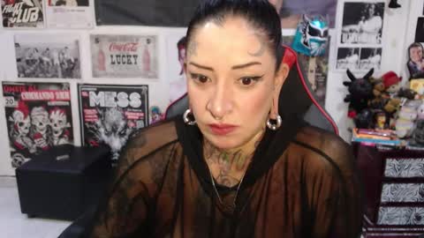 Snapshot of rollyderolandia666 chatting on October 14, 2025, 6:20 pm Rolly online show from October 14, 2025, 6:20 pm