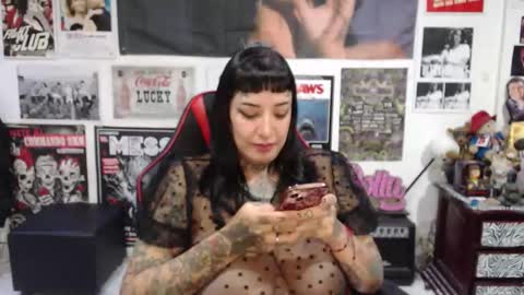 Rolly online show from December 3, 2025, 10:30 pm