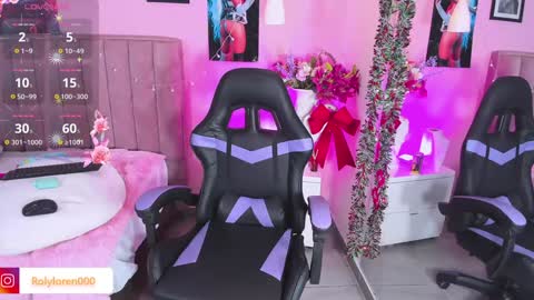 Snapshot of rolyloren chatting on December 14, 2024, 10:50 pm Marcela online show from December 14, 2024, 10:50 pm