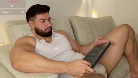 Roman Lux online show from October 22, 2025, 4:24 am