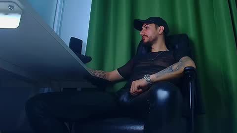 romaniamaster1 online show from March 27, 2026, 7:03 am