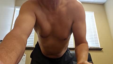 Snapshot of romanteeks chatting on March 8, 2025, 10:45 pm romanteeks online show from March 8, 2025, 10:45 pm