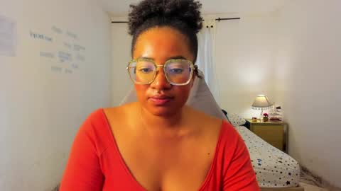 Snapshot of romantic_stargirl chatting on April 7, 2026, 7:58 pm Is A Belle online show from April 7, 2026, 7:58 pm