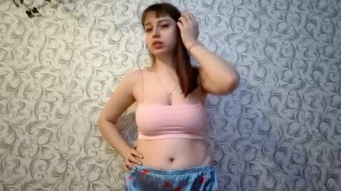 Alya online show from December 19, 2025, 12:01 pm