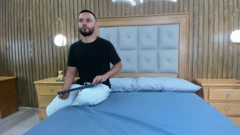 Snapshot of romeo__bossi chatting on March 18, 2026, 11:24 am Romeo Bossi online show from March 18, 2026, 11:24 am
