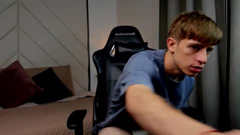 Romeo Ricci online show from November 26, 2025, 12:28 pm