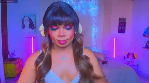 Romi Rouse online show from September 12, 2025, 5:18 am