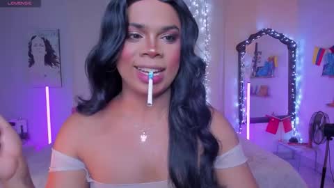 Snapshot of romirousexx chatting on January 8, 2026, 2:36 am Romi Rouse online show from January 8, 2026, 2:36 am