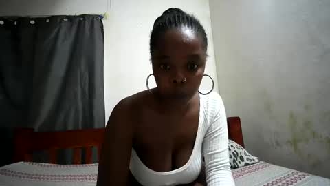 Romy Cobel online show from January 19, 2025, 1:22 pm