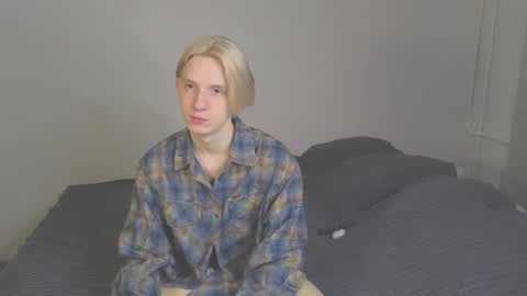 Snapshot of ron_vilss chatting on February 1, 2026, 6:34 am Ron online show from February 1, 2026, 6:34 am