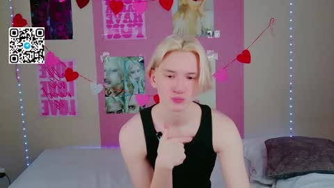 Snapshot of ron_vilss chatting on March 1, 2026, 6:04 am Ron online show from March 1, 2026, 6:04 am