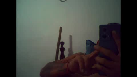 Ronalito online show from December 2, 2025, 1:11 am
