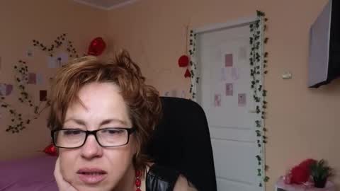 Snapshot of ronda_roni chatting on April 8, 2026, 6:35 am ronda_roni online show from April 8, 2026, 6:35 am