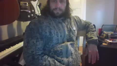 Snapshot of ronniejohnston13 chatting on November 1, 2025, 3:58 pm ronniejohnston13 online show from November 1, 2025, 3:58 pm