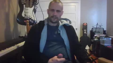 ronniejohnston13 online show from January 14, 2026, 6:24 pm