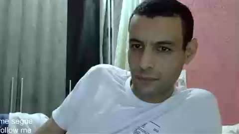 Snapshot of ronnispoto chatting on December 31, 2024, 5:40 pm ronny online show from December 31, 2024, 5:40 pm